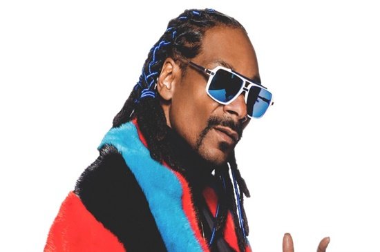 Detienen a Snoop Dogg en Suecia