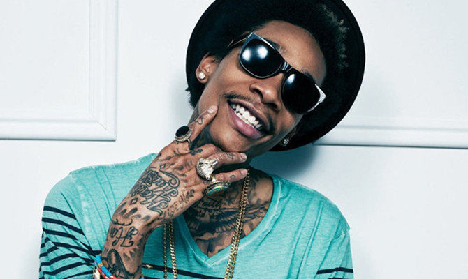 Arrestan a Wiz Khalifa en el aeropuerto de Los Ángeles