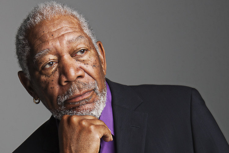 Morgan Freeman come, bebe y fuma marihuana 