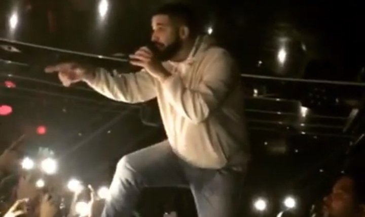 Drake llama la atención a un hombre por abusar a unas mujeres