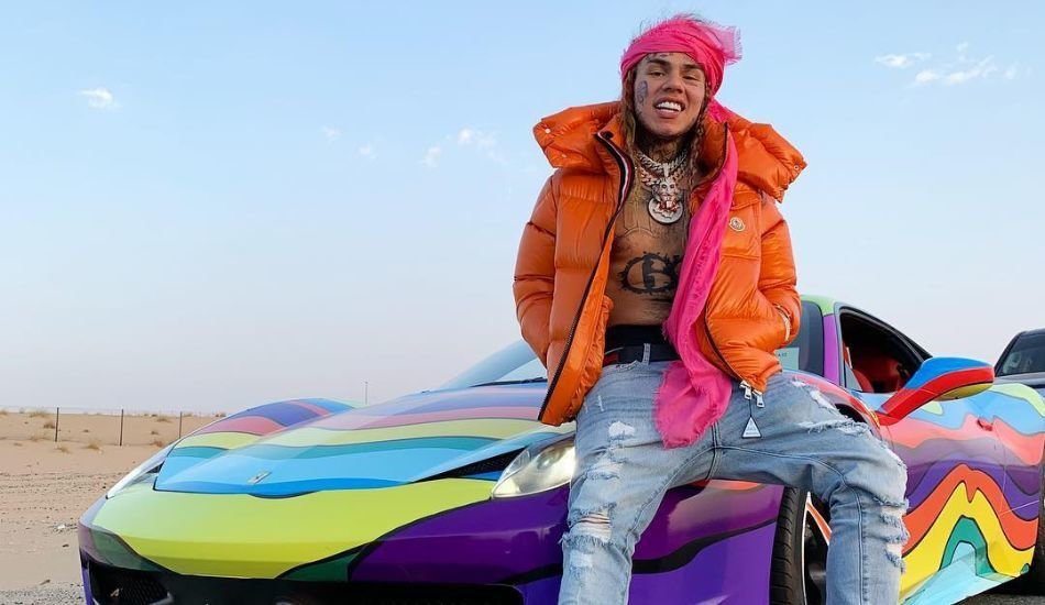 Hacienda subasta los coches de lujo del rapero 6ix9ine